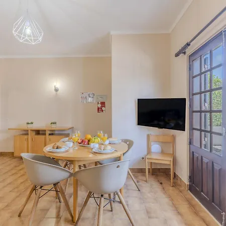 빌라 #392 Spacious 4br In Shared Pool 알부페이라