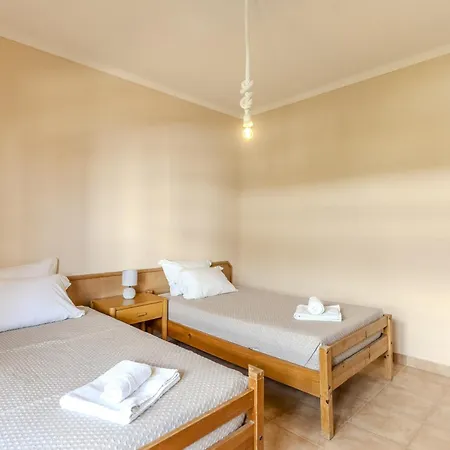 #392 Spacious 4br In Shared Pool 알부페이라