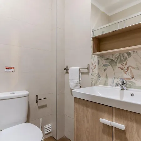 #392 Spacious 4br In Shared Pool Villa *