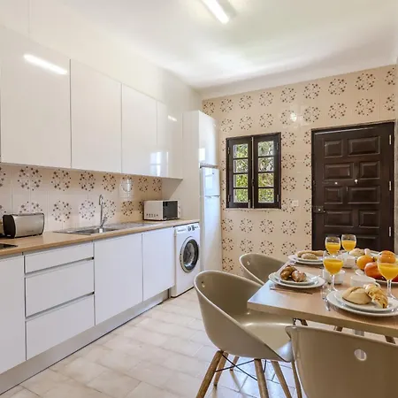 빌라 #392 Spacious 4br In Shared Pool