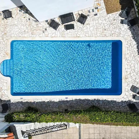 빌라 #392 Spacious 4br In Shared Pool *